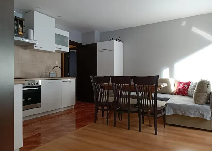 Dobi's Elit47 At Elit